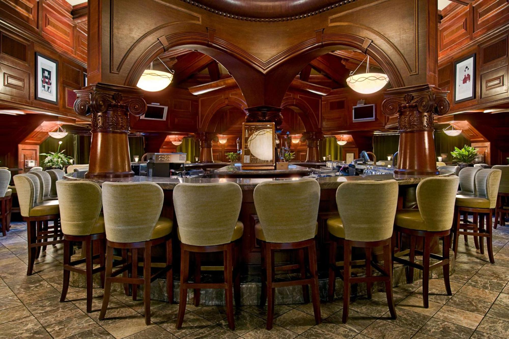 Hilton Phoenix Tapatio Cliffs Resort Bagian luar foto