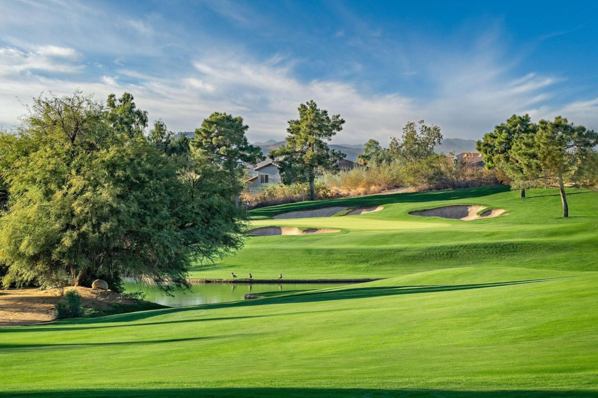 Hilton Phoenix Tapatio Cliffs Resort Bagian luar foto